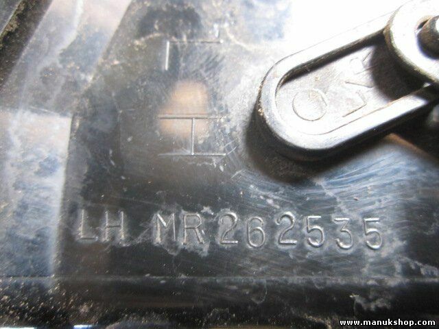 Mitsubishi Pajero Montero 2.8 GLS MR262535 LH griglia aeratore