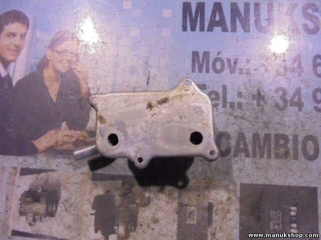 Enfriador de aceite Mercedes Benz A1121800311 A 112 180 03 11 BEHR A1121880401