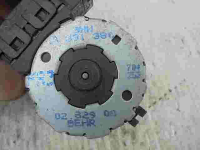 Riscaldamento attuatore BMW E38 E39 8391380 8 391 380 BEHR 0282908 704Z52 FR3