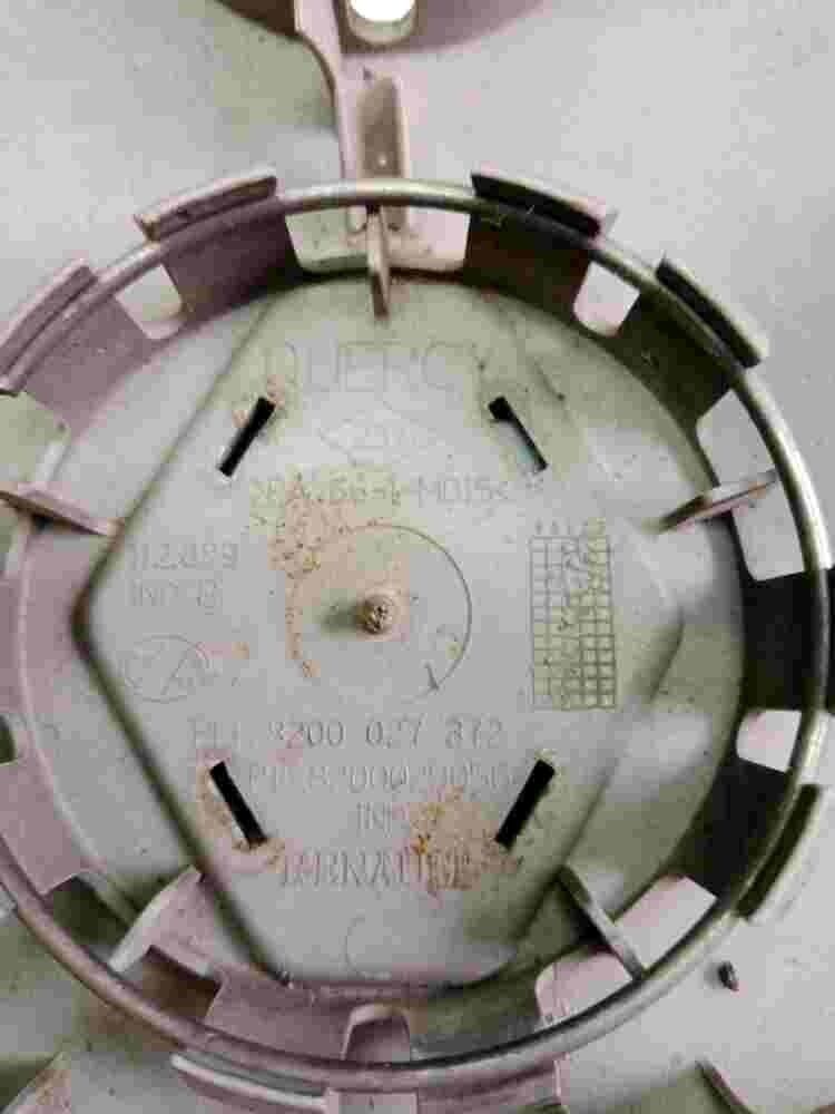 Copricerchi Renault Laguna 8200027372 PLE 8200 027 372 8200029056 15 cm.