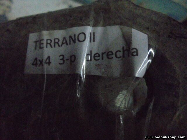 Brazo de suspensión delantera derecha Nissan Terrano II R20 4X4 545027F000