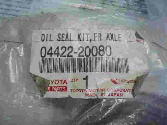 Oil Seal Kit FR Axle Toyota RAV 4 Celica 0442220080 04422-20080