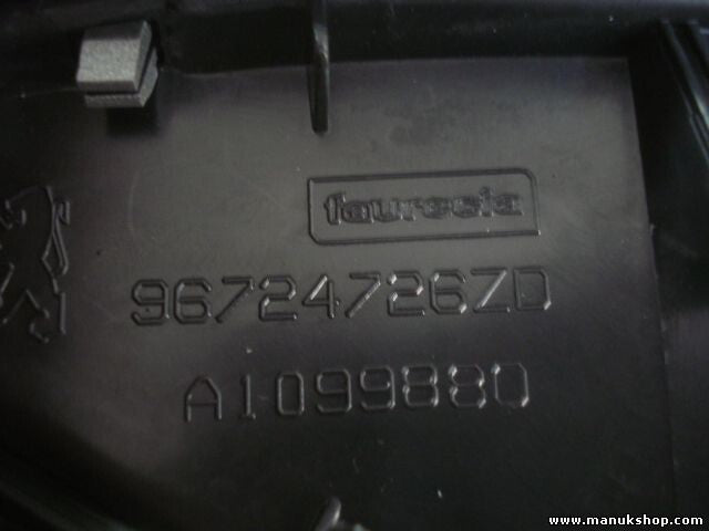 Consola central Peugeot 207 96724726ZD A1099880 A 1 099880