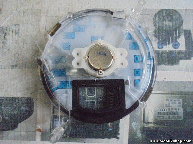 Velocímetro Volvo V70 S70 S60 S80 YAZAKI 8637993 69294620T 040T