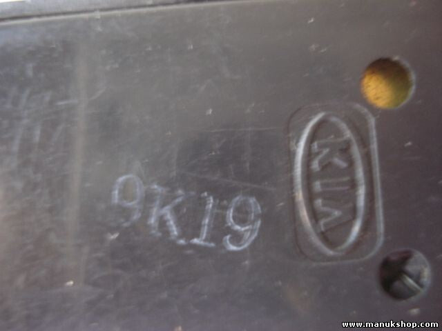 Interruptor de emergencia warning Kia Clarus 7F08