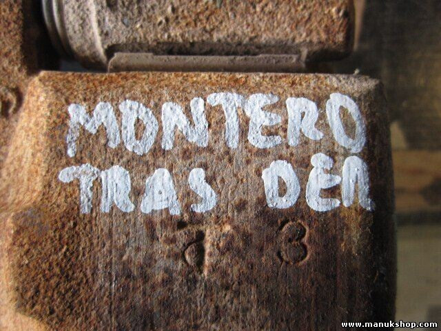 Pinza trasera derecha Mitsubishi Pajero Montero 2.5 TD R 1520