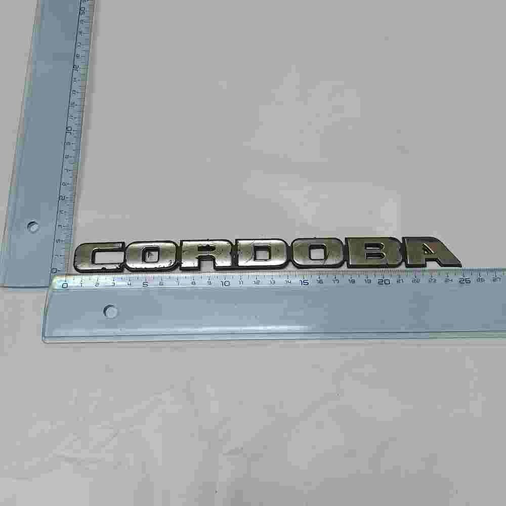 Emblema  Seat Cordoba 6K5853687C 6K5 853 687 C 25cm.