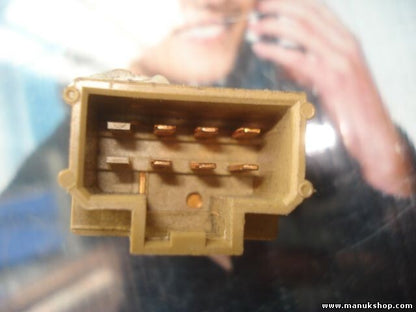 Interruptor de nivelación de faros Nissan Micra K11 7321W