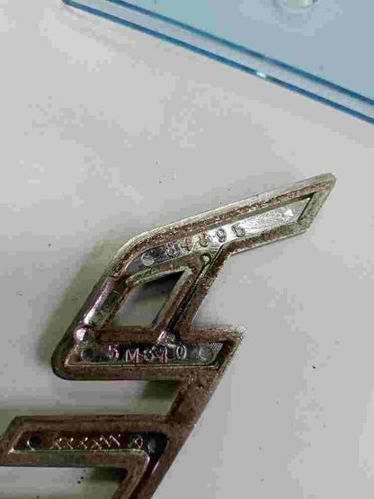 Emblema Nissan Almera N16 17,8 cm. 848555M310 84895-5M310 84895 5M310