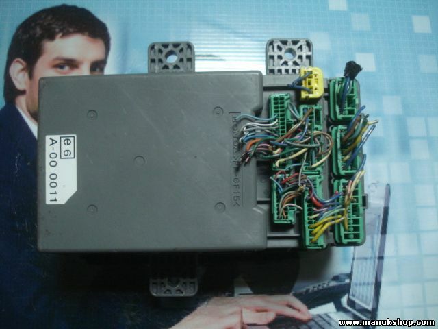 Caja de fusibles Honda Civic R (2007–2010) SMGG250 E591WXSN 090606 3783 2LN