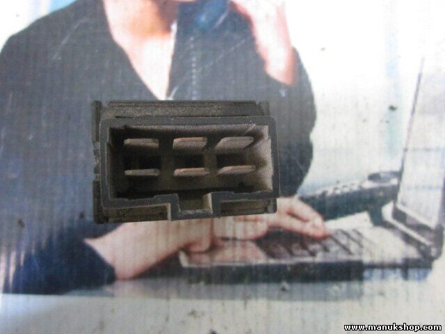 Interruptor Mitsubishi Montero Pajero 2.5 DID 33120 REAR