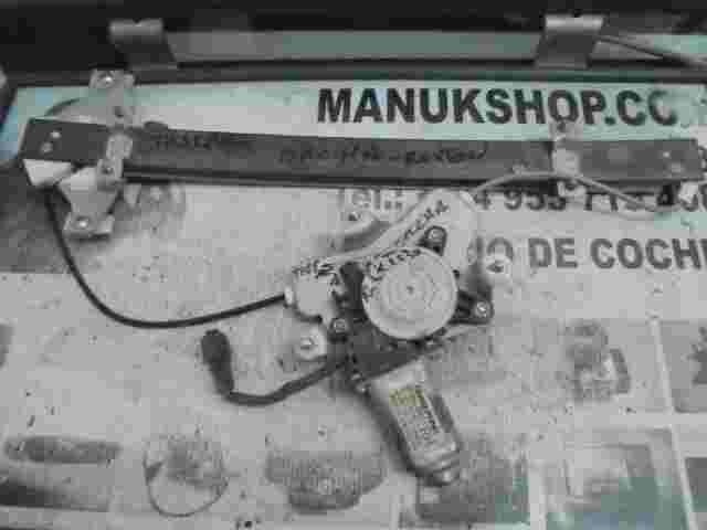 SsangYong Rexton DENSO 8810008011 RH sollevatore posteriore destro