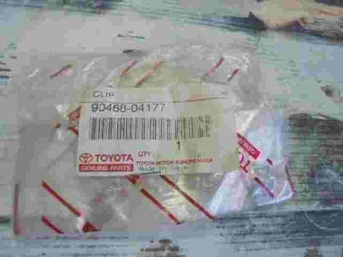 Clip  Toyota Carina E Lexus RX 300 9046804177 90468-04177