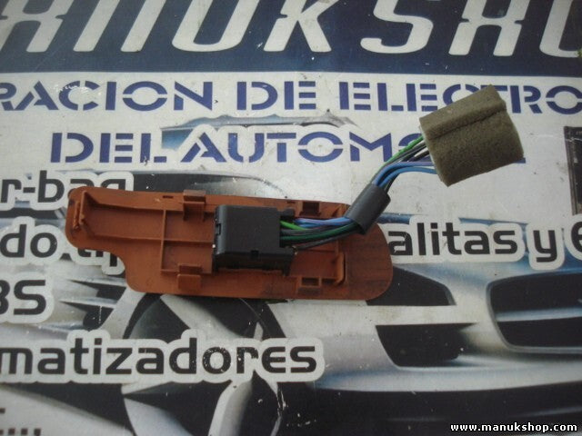 mando botonera elevalunas SsangYong Musso 8583005500 85830-05500-05000