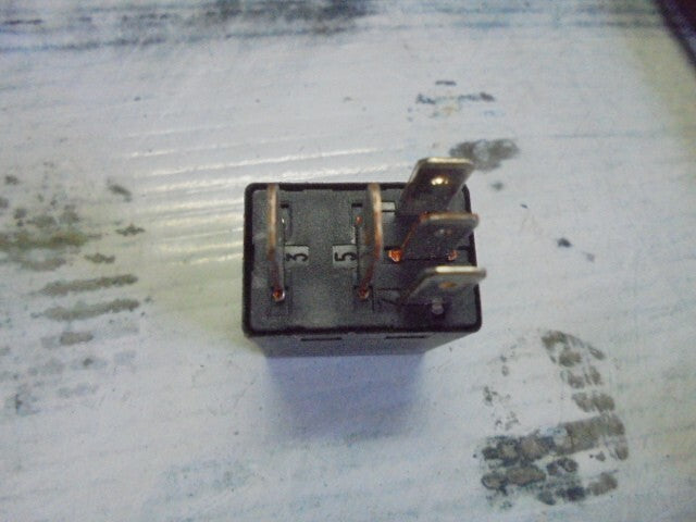 Relé Chrysler Dodge Jeep Grand Cherokee TYCO 4671168E 4671168 E 72472M