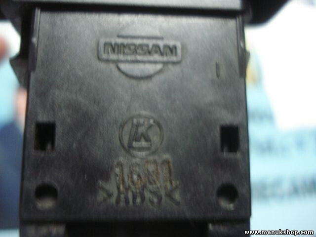 Interruptor de emergencia Nissan Terrano Primera LK 252909F500 25290-9F500 .