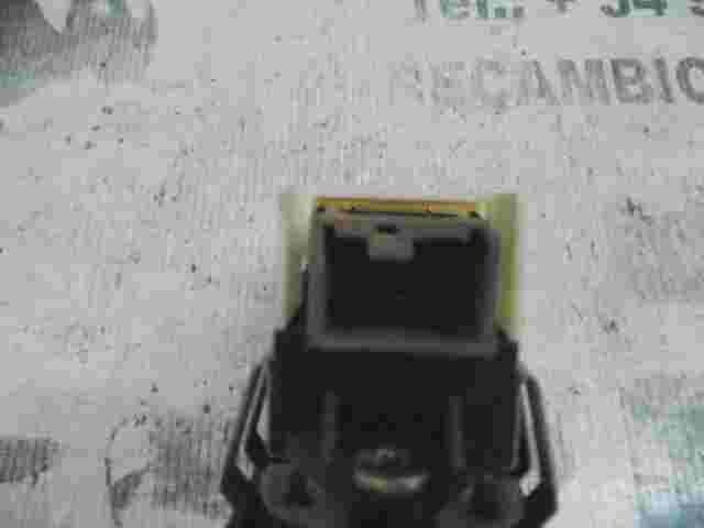 mando botonera elevalunas Mitsubishi L200 513831