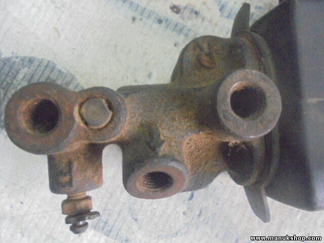 Repartidor de freno Nissan Terrano Ford Maverick 464007F000