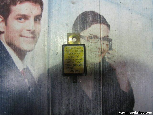 Relè di intermittenza SsangYong Korando (KJ) 8451003400 84510-03400 84510 03400
