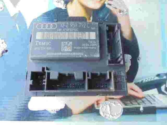 Unidad de control de la puerta Audi A6 4F0959792C 4F0910792C TEMIC 0033TFK 0001