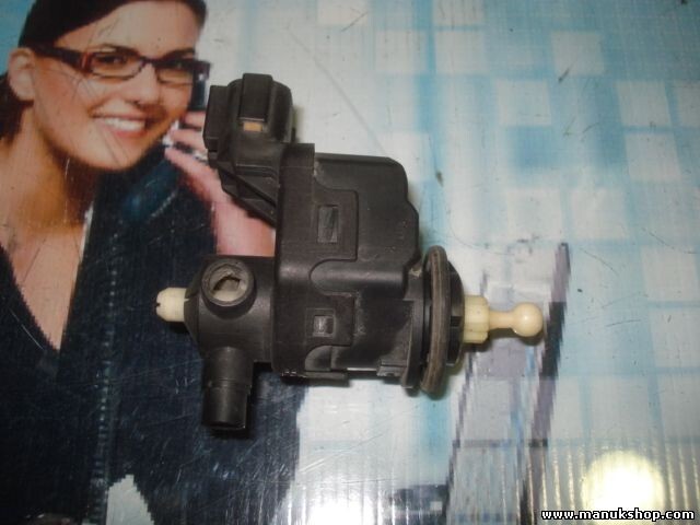 Control de alcance de los faros Nissan Almera Tino 26056BU000 26056 BU000