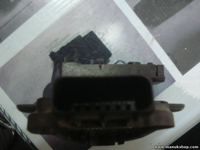 Potenciómetro pedal Nissan Navara Pathfinder 18002EA000 18002 EA000 HELLA
