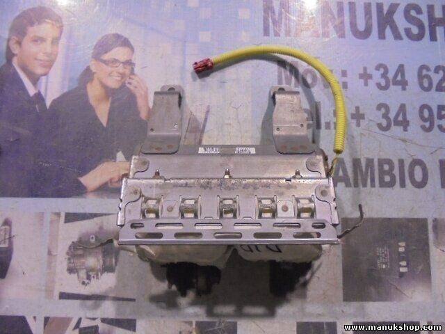 Airbag del pasajero Mitsubishi MR402459 06147-2071 BAMPT11016