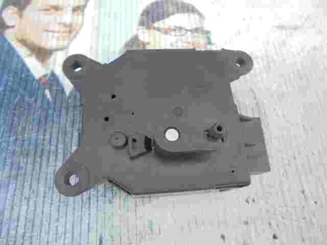 Riscaldamento attuatore Peugeot Partner Citroen Berlingo Valeo 030998Z 100005...