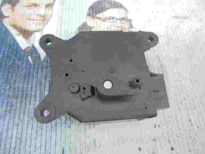 Riscaldamento attuatore Peugeot Partner Citroen Berlingo Valeo 030998Z 100005...