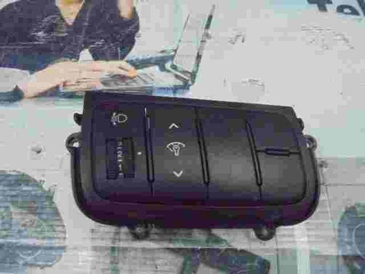 Interruttore luci Kia Ceed L10K 49D10H1000 93300A2100WK 93300-A2100WK