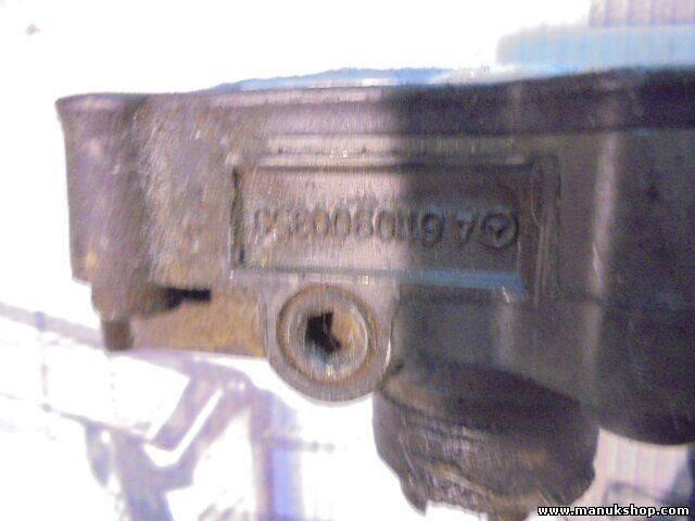 Bomba alimentación combustible Mercedes-Benz Sprinter 0440020027 244511008 4028