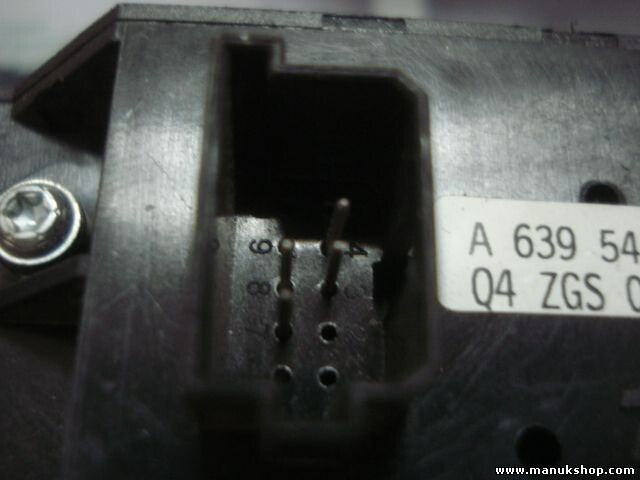 mando botonera elevalunas Mercedes-Benz Vito Viano W639 A6395451413 04ZGS002