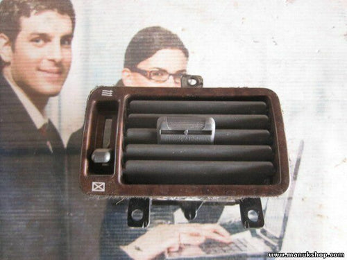  Rejilla Aireadora  Mitsubishi Pajero Montero 2.8 GLS MR262535 LH