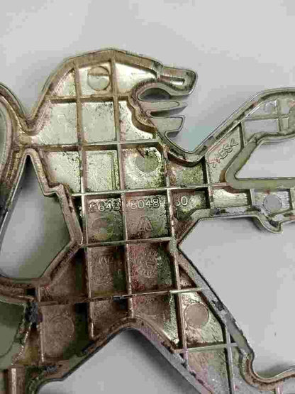 Emblema Peugeot 307 9648804880 8 cm.