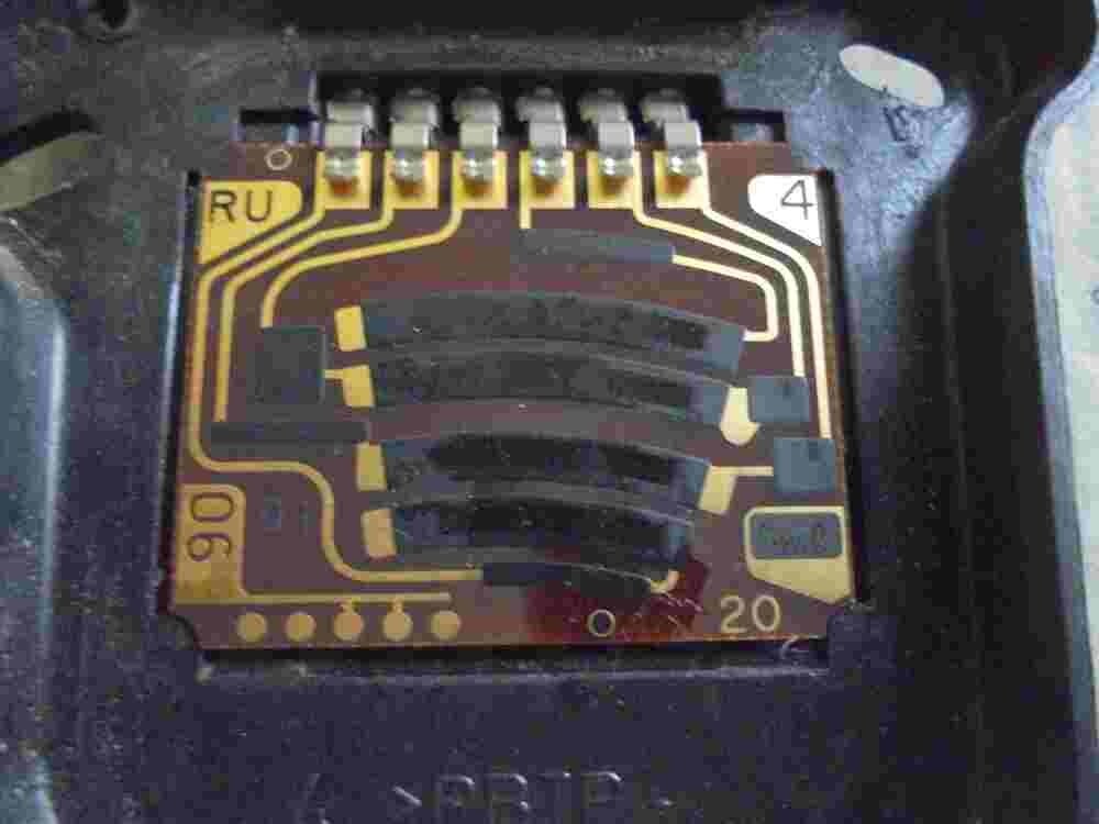 Potenciómetro pedal Renault Trafic 1.9 DCi 2003 7700313060 7700 313 060