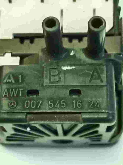 Niebla interruptor Mercedes-Benz Sprinter W901 W904 0075451624 007 545 16 24