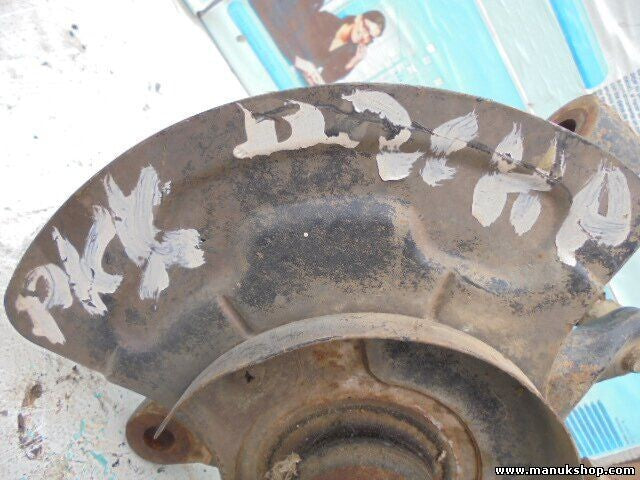 Mangueta buje delantera derecha Nissan 2389 ccm, 87 KW, 118 PS