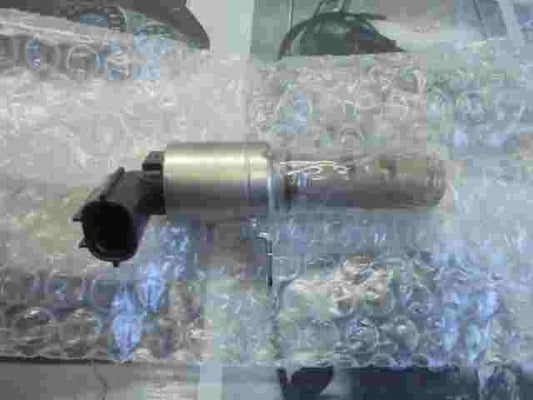 Control de aceite del árbol de levas del motor Toyota 153300Q020 15330-0Q020