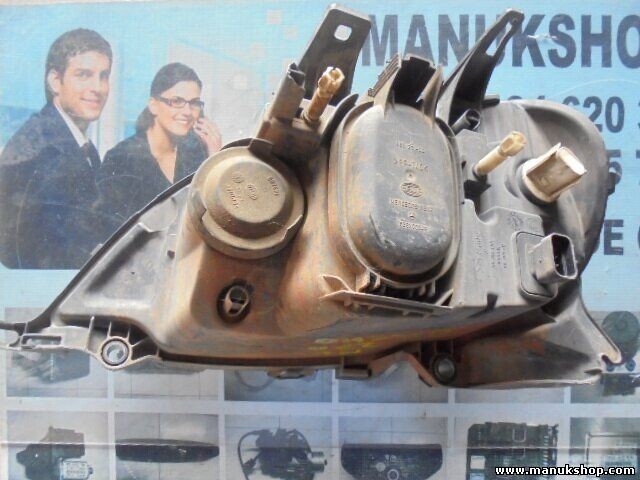 Faro delantero derecho Mercedes-Benz ML 270 CDI 4х4 1638200049