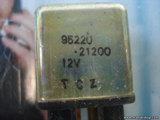 Relé  HYUNDAI COUPE KIA 95220-21200 9522021200