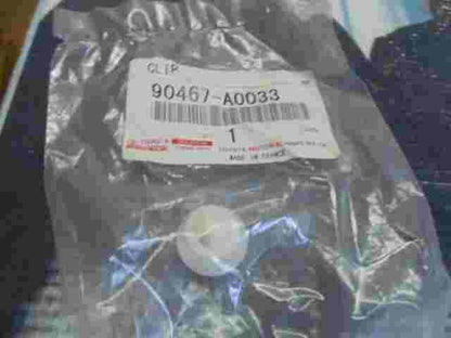 Panel Trim Clip  Toyota RAV4 Lexus RX 350 90467A0033 90467-A0033