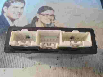 Controllo unità di allarme immobilizzatore modulo Mazda CX-7 EH63675DZA