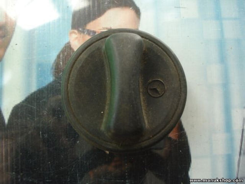 Tapón de llenado el cierre del depósito Mercedes-Benz W140 CDI 1404700005