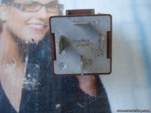 Relé Renault Clio G. Cartier 03524 12V-25A