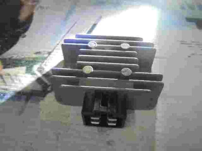 Regolatore raddrizzatore di tensione SGR Skuter Quantum XMT125 XMT125AC-8A 15...