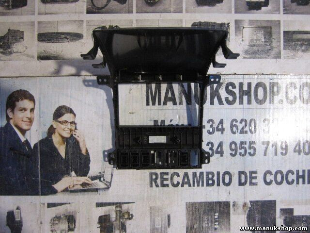 Consola central KIA Sorento I JC 2.5 CRDi 847603E100 84760 3E100 84760-3E100