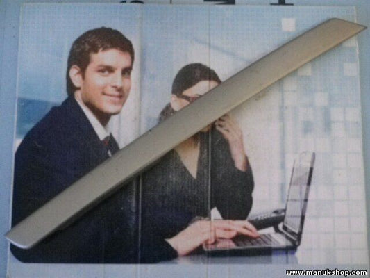 Moldura SsangYong Rexton 7223508001 72235-08001 72235 08001