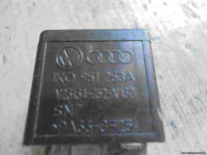 Niebla relé VW Audi Skoda Seat 1KO951253A 1K0951253A 1KO 951 253A Nr.460