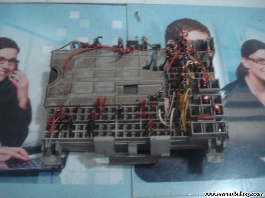 Caja de fusibles Opel Vectra B 90504534 90505470