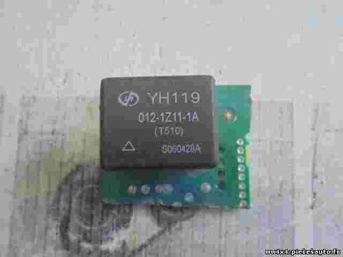 Relè Citroen C3 Peugeot 206 YH119 YH 119 0121Z111A 012-1Z11-1A T510 S060428A
